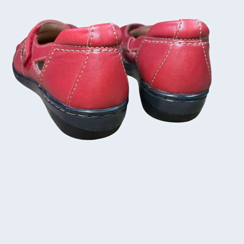 Clarks Collection Red Leather‎ Mary Jane Comfort Shoes Women's 6.5M Hook & Loop